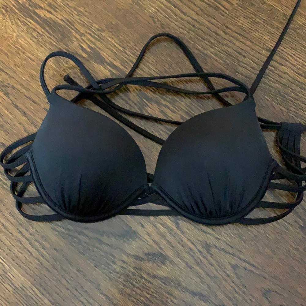 Black bikini top